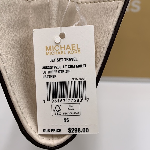 MICHAEL KORS JET SET TRAVEL LARGE THREE QUARTER ZIP WALLET LIGHT CREAM MULTI - Picture 16 of 16